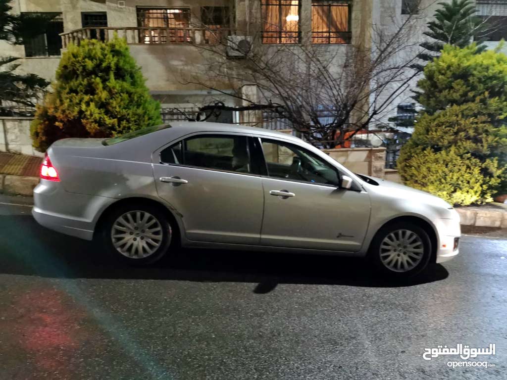 فورد فيوجن 2011