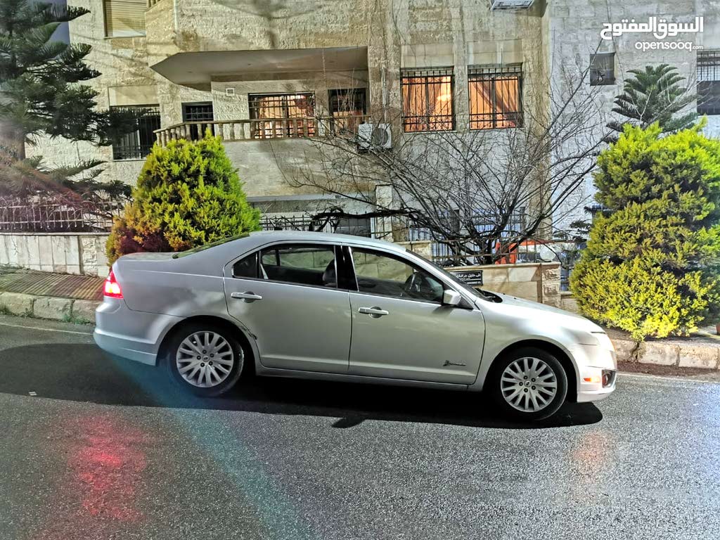 فورد فيوجن 2011