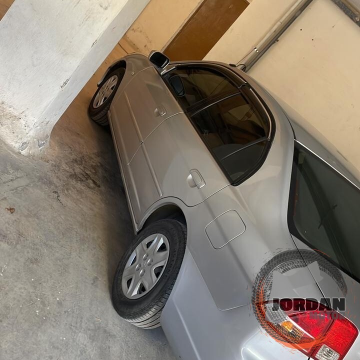 سوق السيارات الأردني