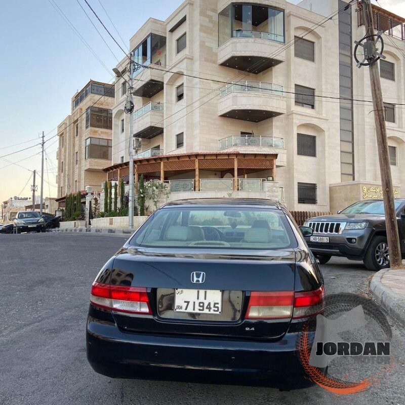 هوندا اكورد للبيع بسعر مغري جدا