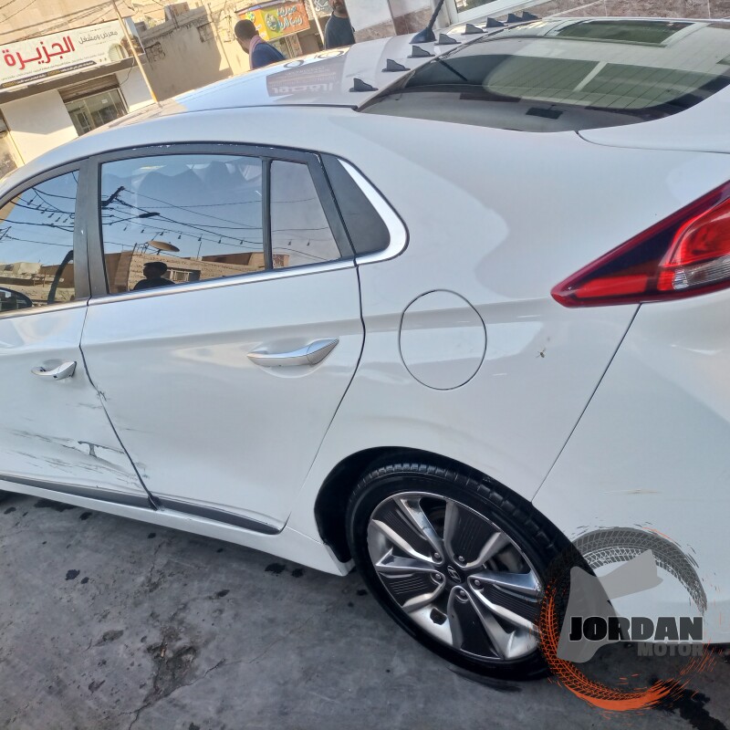 هونداي ايونيك للبيع عقد محامي أو كاتب عدل