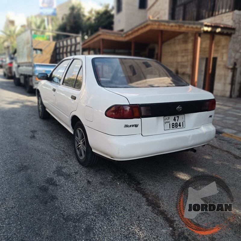 نيسان صني 1995
