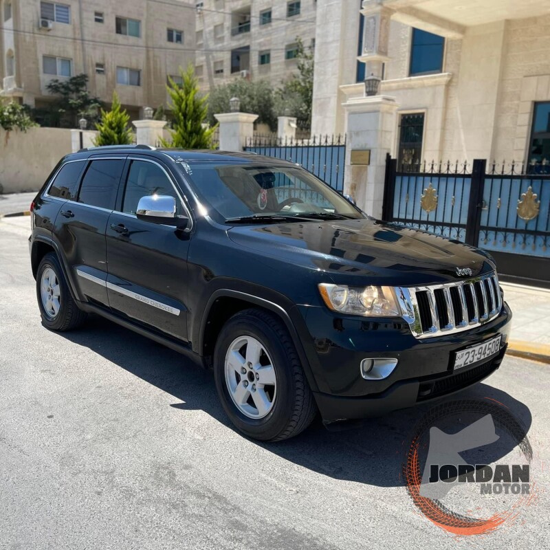 Jeep Grand Cherokee 2011 Laredo