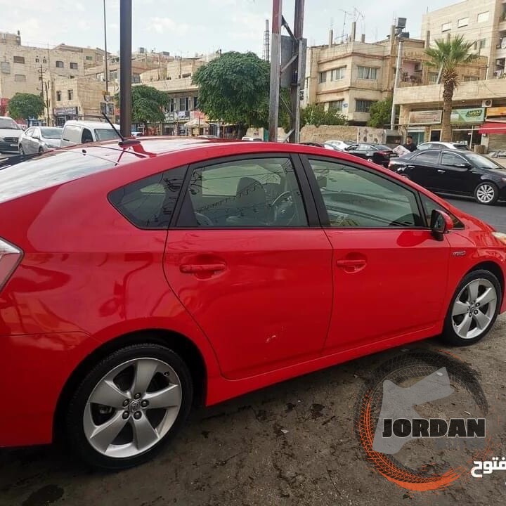 بريوس بيرسونا 2015