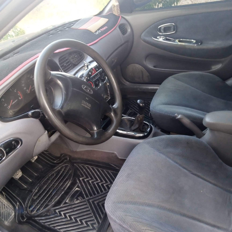 سياره للبيع