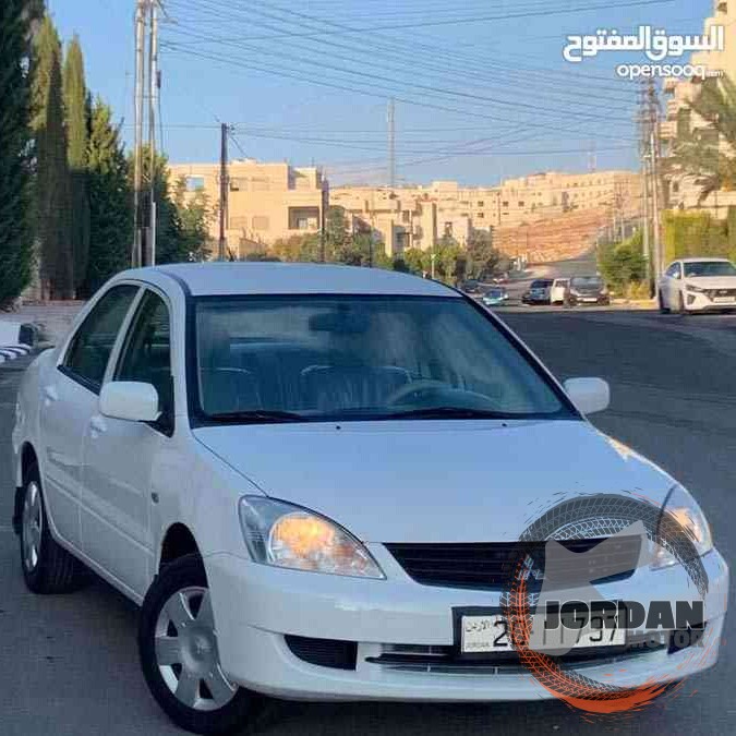 ميتسوبيشي لانسر موديل 2012