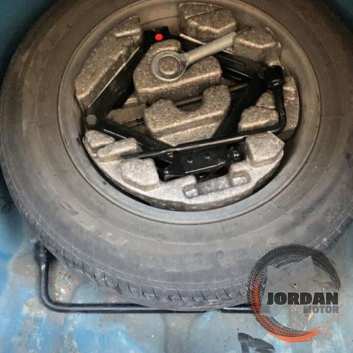 سيارة شيفرولية سونيك للبيع