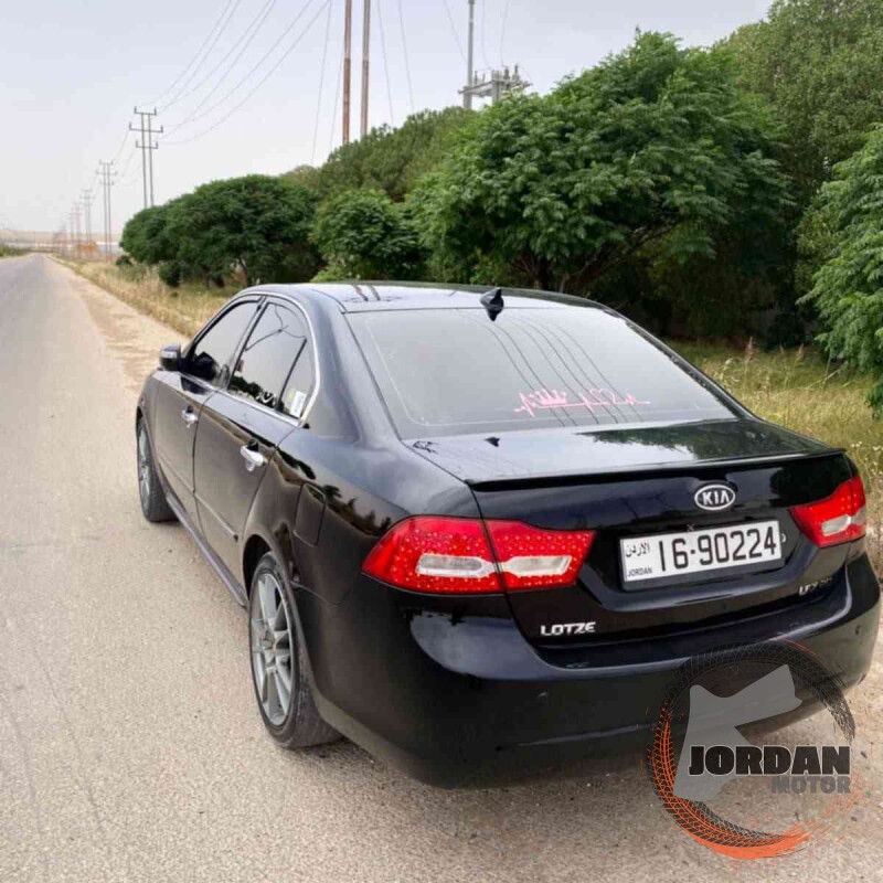 كيا لوتزي 2009