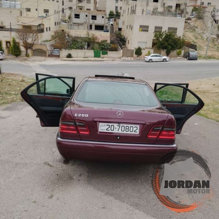 مرسيدس 1998 للبيع