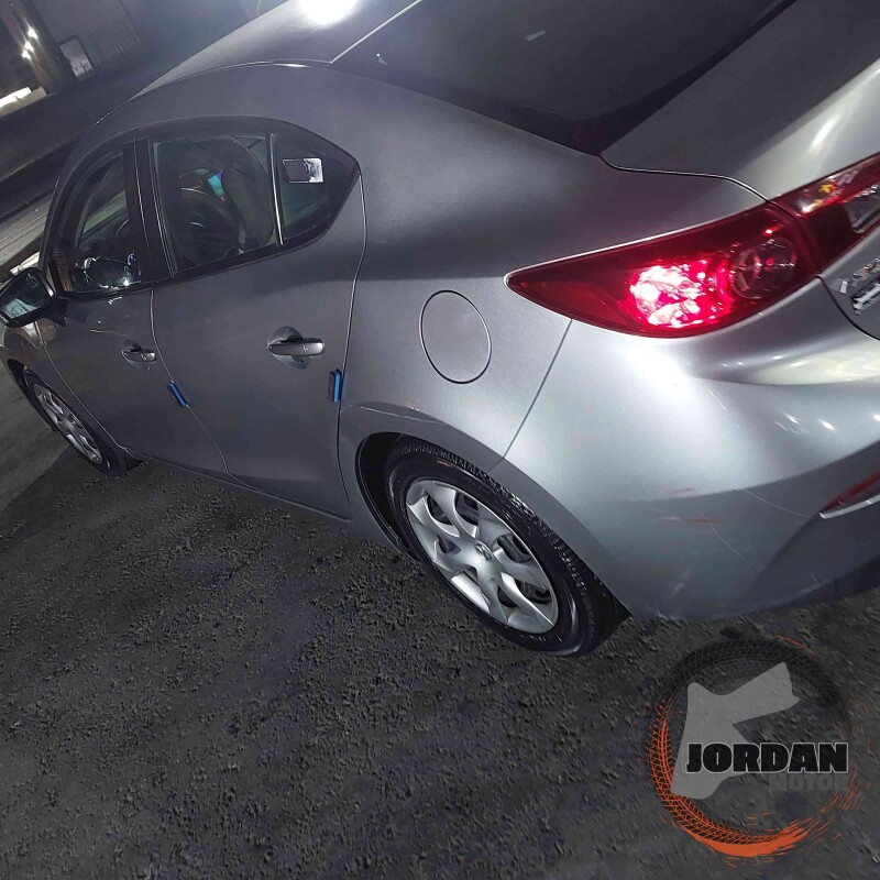 مازدا 2015 Mazda zoom3