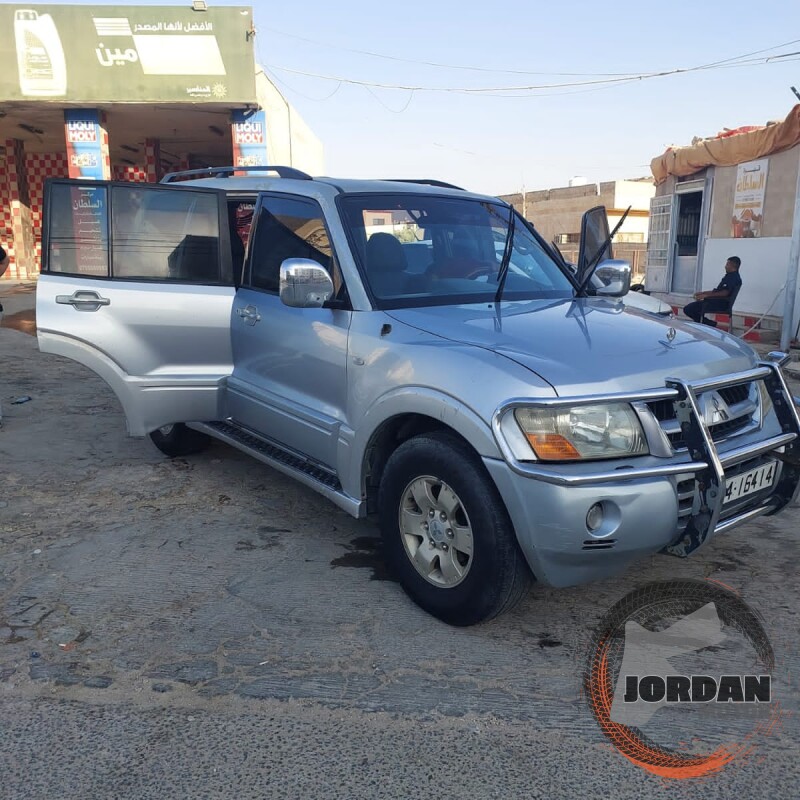 ميتسوبيشي باجيرو 2005 فل الفل بسعر مغري