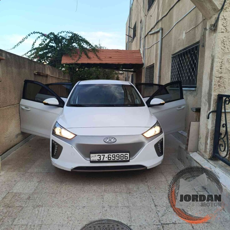هونداي ايونيك كهربا ٢٠١٨