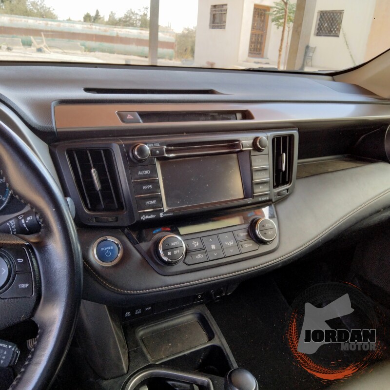 تويوتا راف فور موديل ٢٠١٦ للبيع