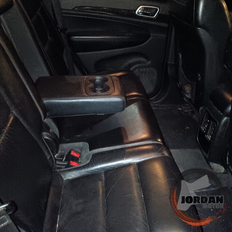 جيب شيروكي 2011