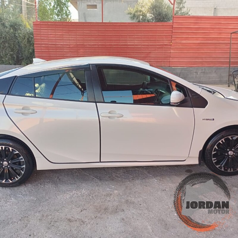 سوق السيارات الأردني