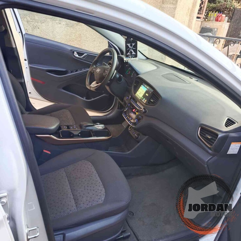 هونداي ايونيك كهربا ٢٠١٨