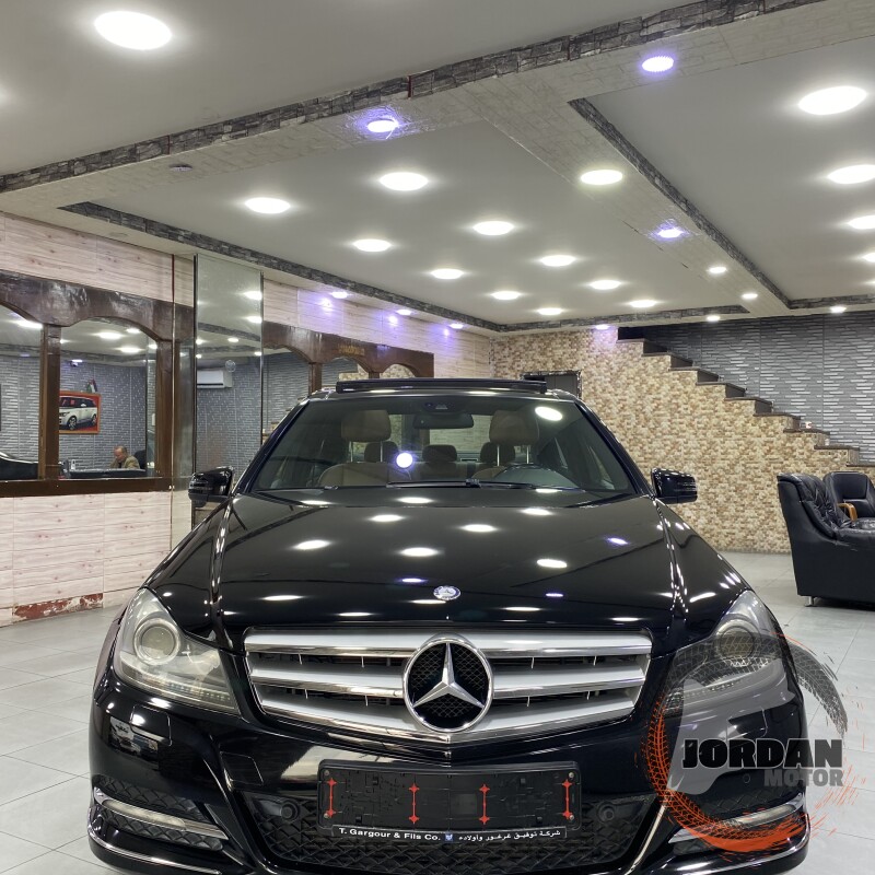 سوق السيارات الأردني