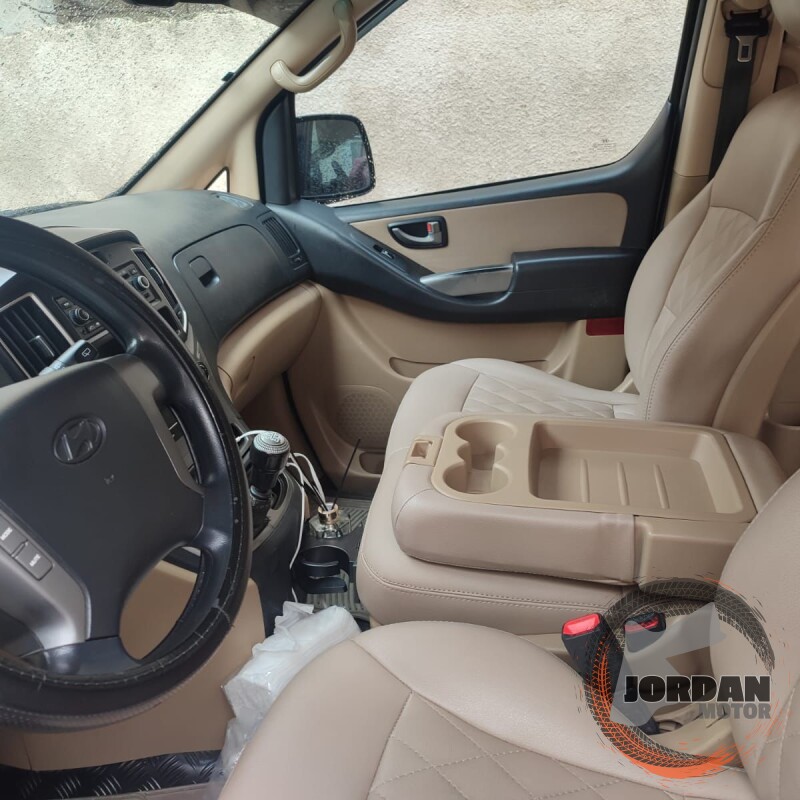 باص هوندايH1 بنزين