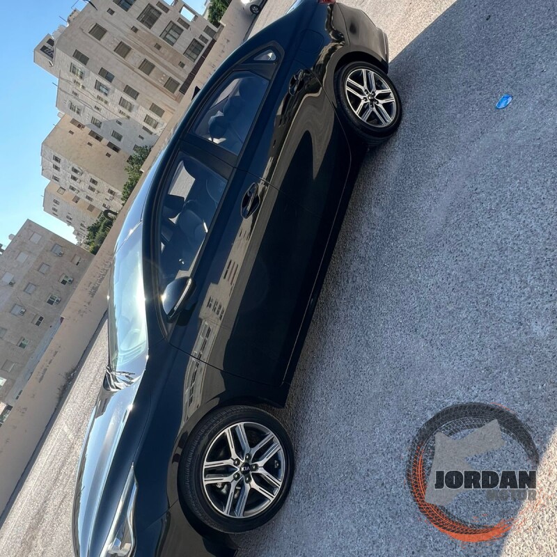 سوق السيارات الأردني