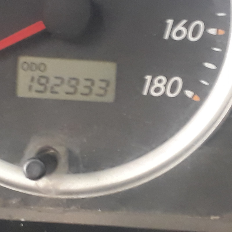 تويوتا افانزا  2011