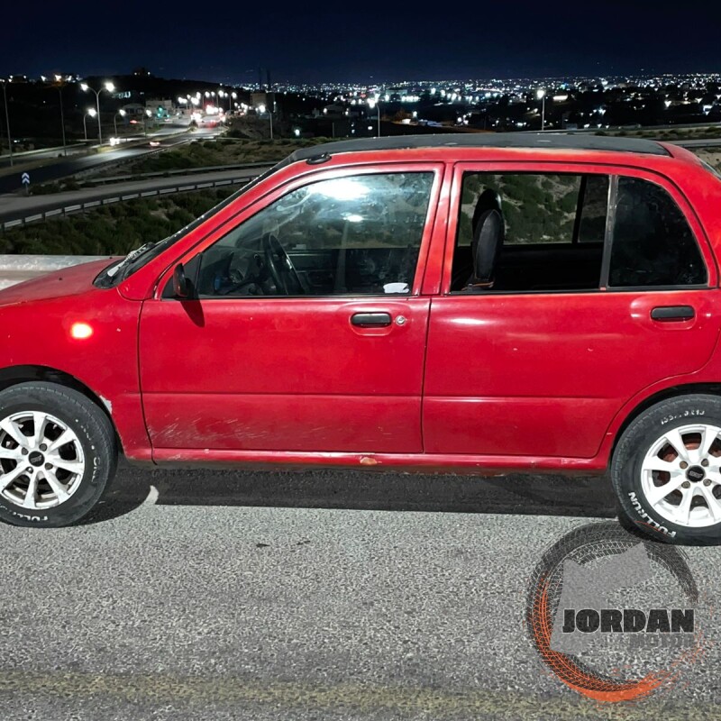 سياره سوباروفيفو مديل1997ماتور800وقير 800ماتور وقير وصنوبرصات جديده 5غيارمنتهي ترخيص من شهر 3