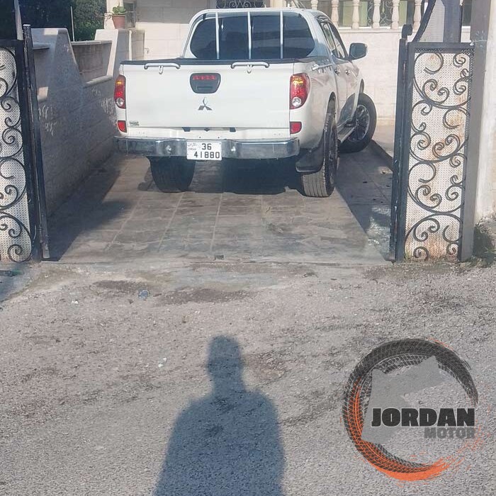 بكم متسوبيشي 2014