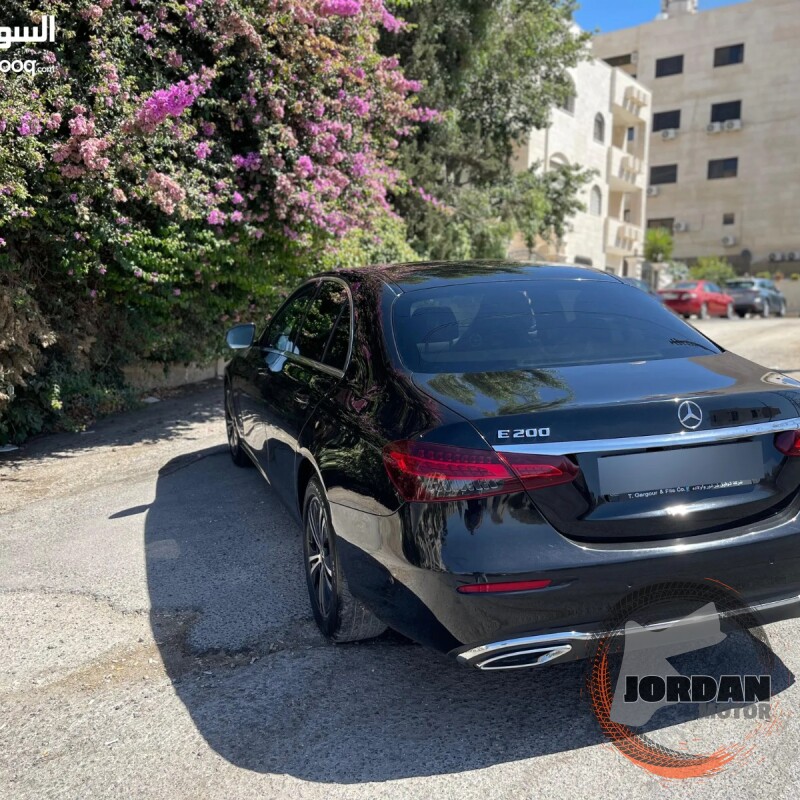 سوق السيارات الأردني