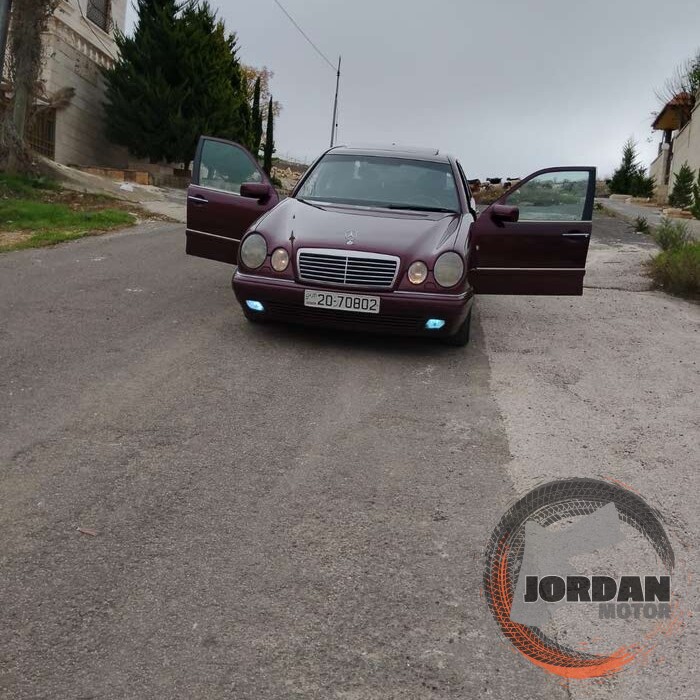 مرسيدس 1998 للبيع