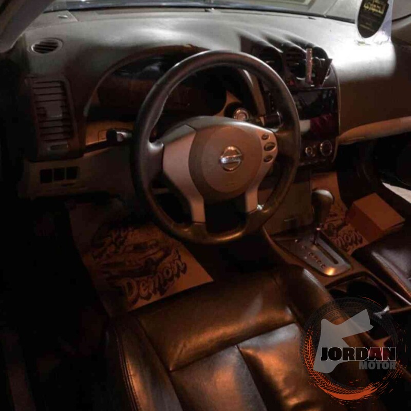 سياره نيسان التيما 2010